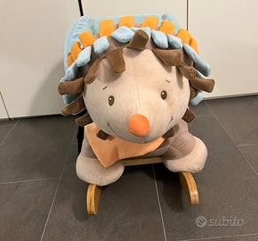 Dondolo a forma di riccio età 10-36 mesi