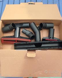 kit di spazzole universali per aspirapolvere. 