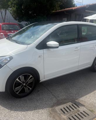 Seat Mii 1.0 68 CV 5 porte by Cosmopolitan Ecofuel