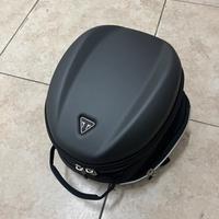 Borsa sella serbatoio più coprimozzo Triumph speed