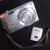 macchina fotografica nikon coolpix s3300