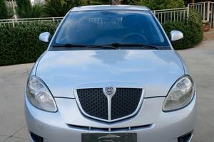 Lancia Ypsilon 1.4 Argento Ecochic GPL