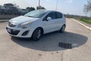 Opel corsa D 1.3 multijet