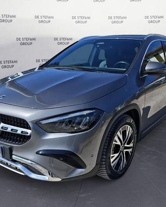 Mercedes-Benz GLA 180 d Progressive Advanced