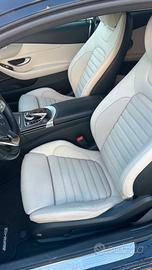 Mercedes c  220 coupe 4 matic