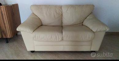 DIVANI LETTO IN PELLE 