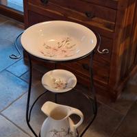 Set toilette completo in ferro e ceramica