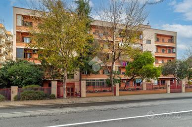 2 LOCALI A CIVITAVECCHIA