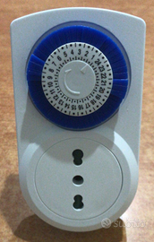 Timer Orario a Spina 16A Giornaliero