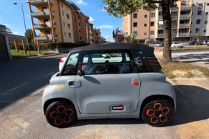 Citroen ami 100% elettrica 2024