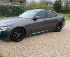 Alfa romeo Giulia 2.2 210cv q4 veloce diesel