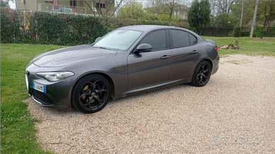 Alfa romeo Giulia 2.2 210cv q4 veloce diesel