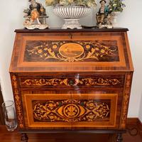 SCRITTOIO IN LEGNO DECORATO