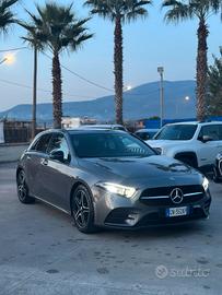 Mercedes-benz A 180 Automatic AMG Line Premium