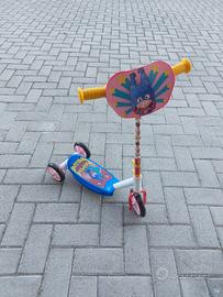 monopattino smoby mascha orso