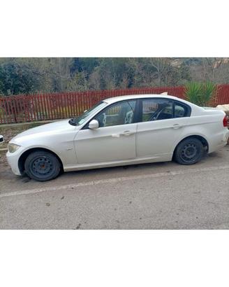 BMW serie tre e90