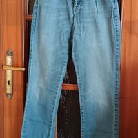 jeans please 