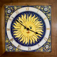 Orologio da muro in ceramica di Castelli (TE)
