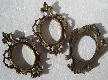 3 cornici d'epoca in ottone bronzo rilievo /60