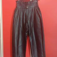 Pantaloni in vera pelle nera