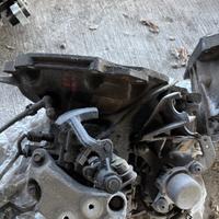 Cambio manuale Opel Mokka 1.6 benzina - 5 marce