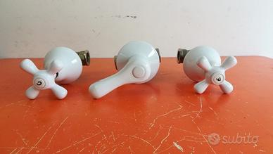 Set rubinetti vasca bianchi nuovi