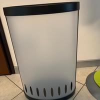 Portaombrelli design moderno grigio e nero