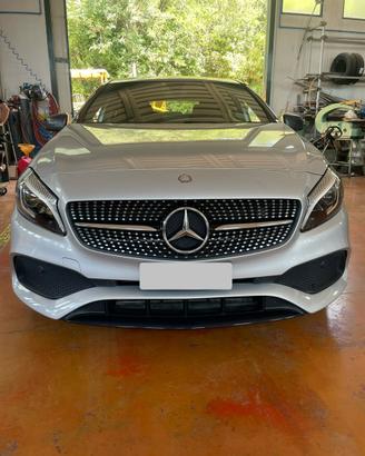 Mercedes-Benz A200 Premium