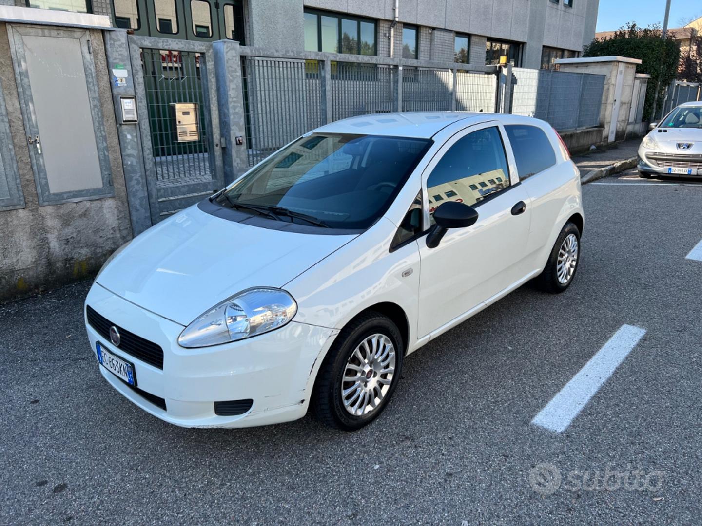 Subito - KA TOUR AUTO SRL - Fiat Grande Punto Van 1.4 GPL  Revisionato*3P*Servo - Auto In vendita a Como