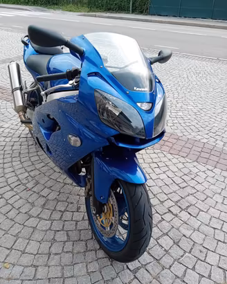 Kawasaki zx9r