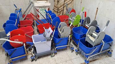 attrezzatura x pulizie industriali