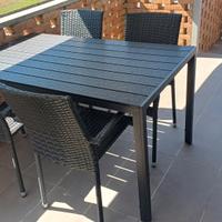Tavolo da terrazzo in alluminio
