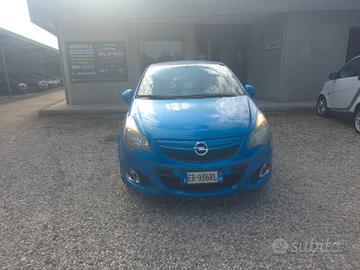 Opel Corsa 1.6 T 192CV 3 porte OPC
