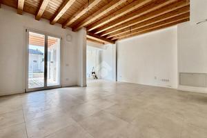 VILLA A SCHIERA A CASTEGNATO