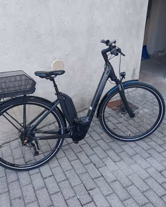 Cube Touring Hybrid One 400 