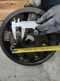 Mandrino 310 A GRIFFE INDIPENDENTI