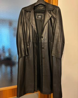 Trench nero in vera pelle
