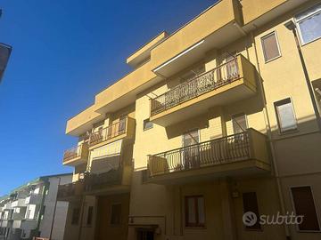 Cassano delle murge - 3 vani con box auto