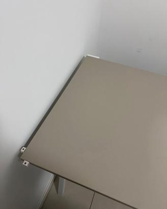 Scrivania IKEA TROTTEN 120x70 cm – Beige/Bianca