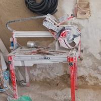 Taglia Piastrelle ad acqua