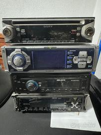 Stock di autoradio e amplificatori