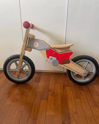 Moto legno bambino