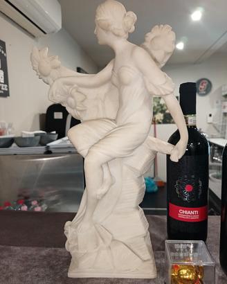 statua decorativa per interni 