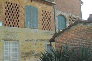 Rustico / Casale di 260 m² con più di 5 locali a L