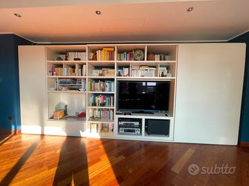 Due librerie in legno  massello