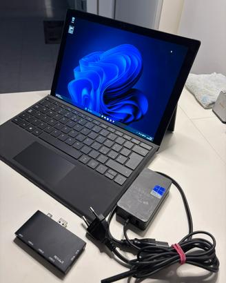 Surface pro 6 core i5 8250/ ssd 256