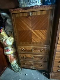 secrétaire in stile Luigi XVI.