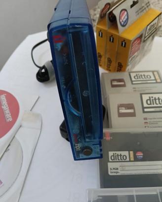 IOMEGA ZIP 100 + DITTO CARTUCCE 3,7 GB