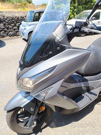 X town 300i