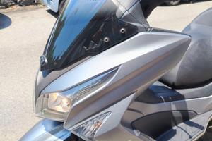 X town 300i